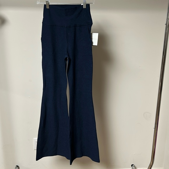Beyond yoga all day flare pant nocturnal navy